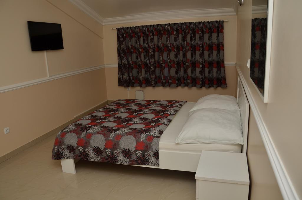 Apartments Royal Menex Požarevac الغرفة الصورة