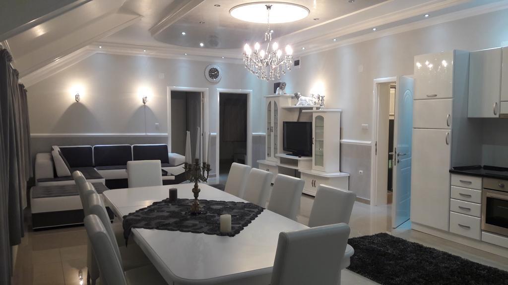 Apartments Royal Menex Požarevac المظهر الخارجي الصورة